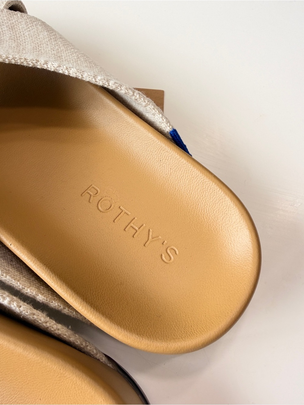 Rothys Weekend slide size 7 Cream Neutral NWT - Picture 5 of 7
